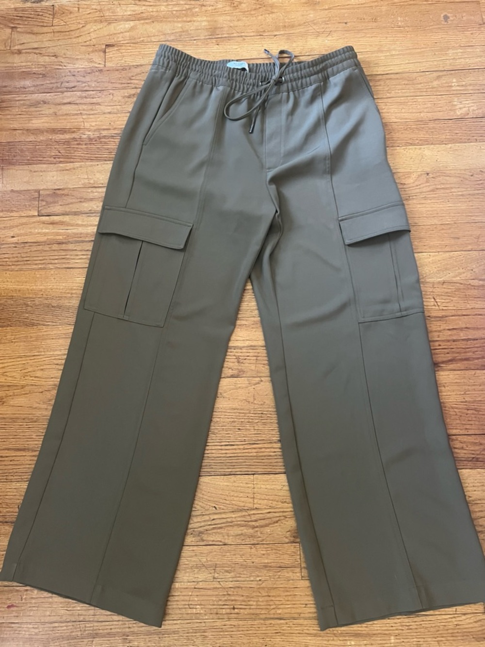 Banana Republic Olive Green Cargo Pants with Drawstring Waist